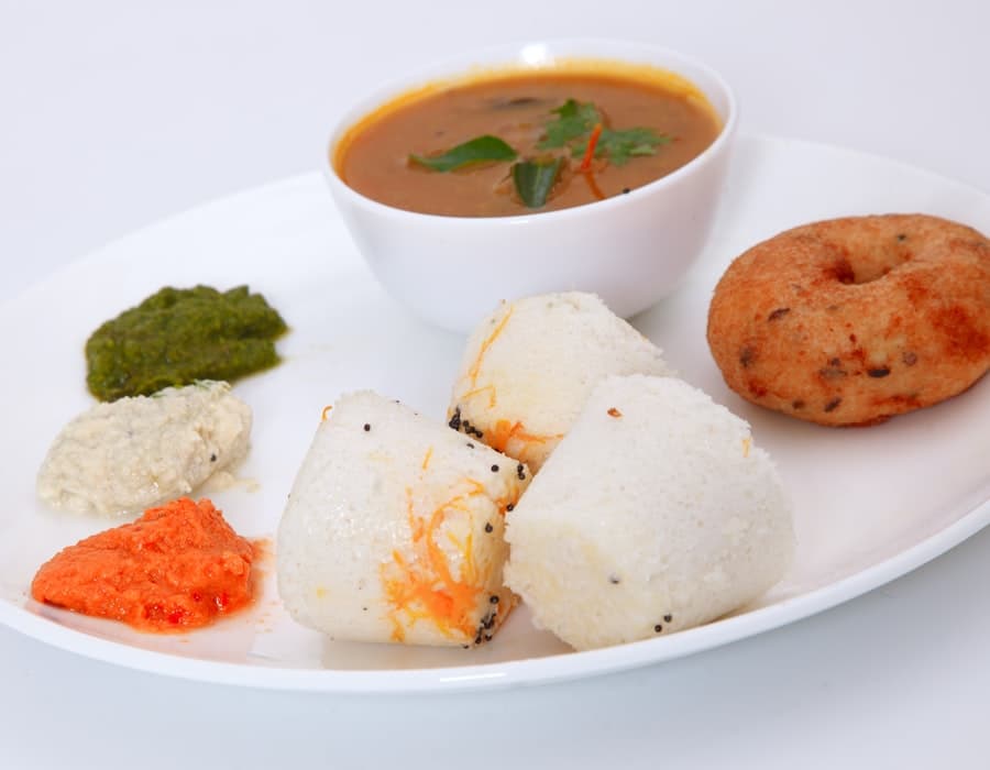 Idli Vada Combo